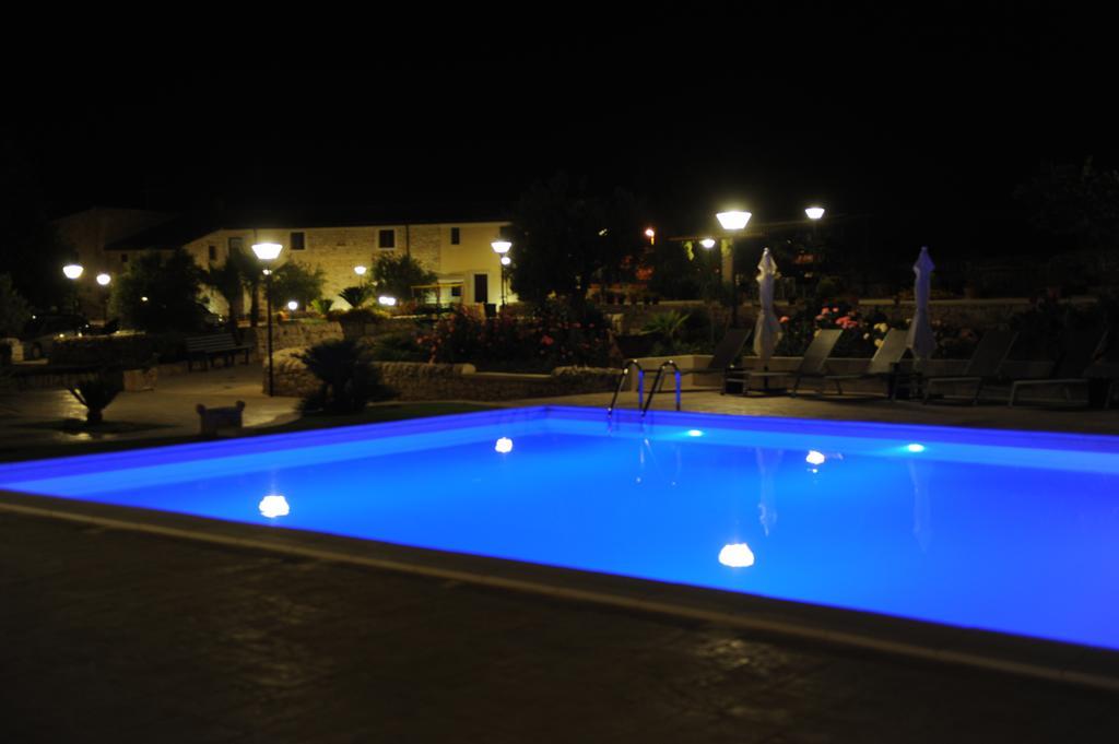 Artemisia Resort Puntarazzi Exteriér fotografie